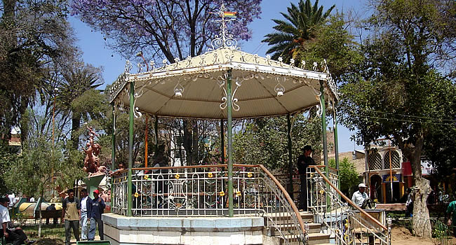 Ciudad de Cochabamba. Turismo en la CIUDAD JARDÍN de Bolivia. 