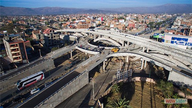 Cochabamba estrena el viaducto más grande del país