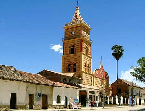 Ciudad de Cochabamba. Turismo en la CIUDAD JARDÍN de Bolivia. 