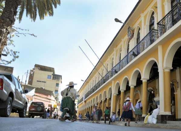 Cochabamba. La plaza principal 14 de septiembre