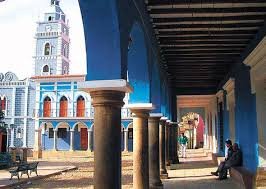 Cochabamba. La plaza principal 14 de septiembre